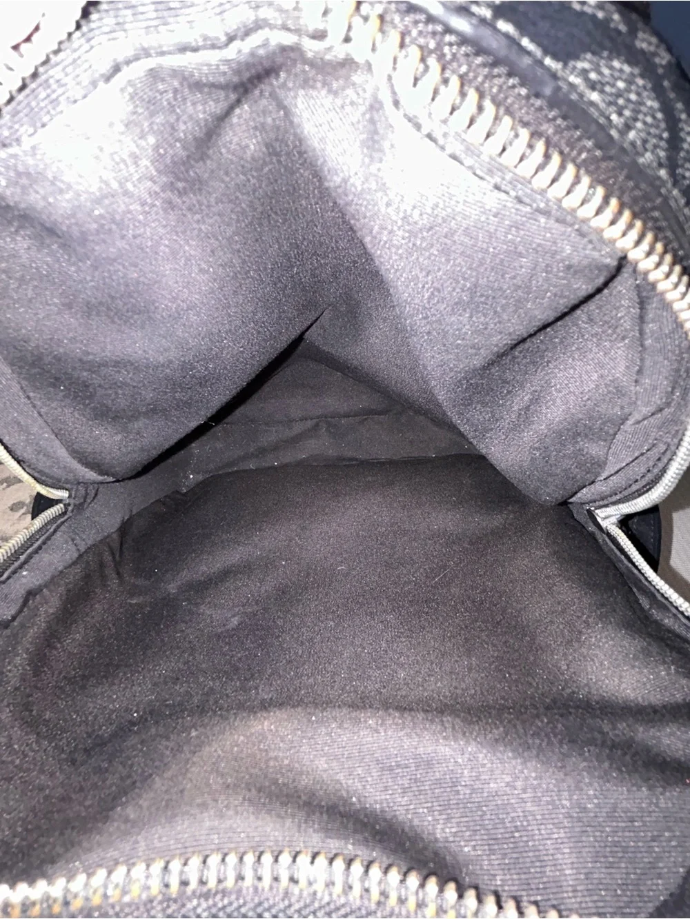 Coach one zip